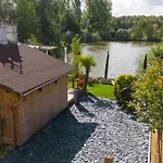 Cottage, & 54 Сasa de vacaciones Prouilly