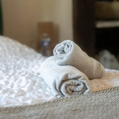 Cottage, & 54 Prouilly